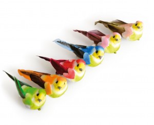 6 oiseaux couleur sur pince - 5x2 cm - Artemio