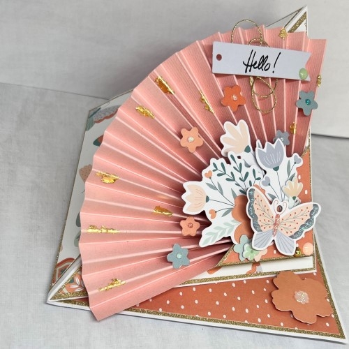 Une carte éventail 100% fait main, collection Mariposa