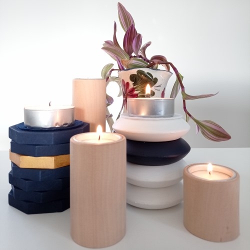 Des bracelets en bois pour créer des bougeoirs