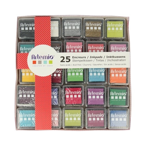 projet scrapbooking Printemps, carte aquarelle avec les encreurs Artemio