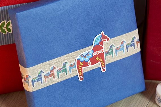 Emballage cadeau Noël Folk