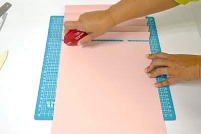 Fabriquer un porte-documents en cartonnage - Scrapbooking