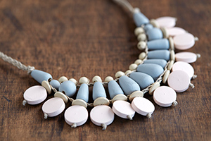 collier - perles en bois